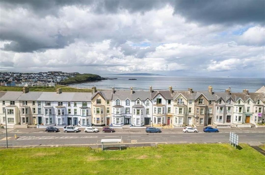 Апартаменты 6 Dunluce Park - Portrush By The Sea Экстерьер фото